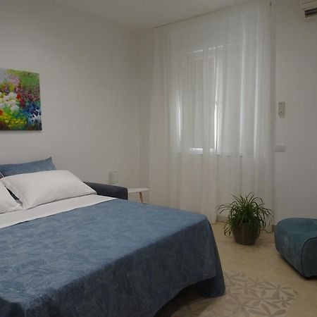 Ferienwohnung A Casa Di Pako Salerno Exterior foto