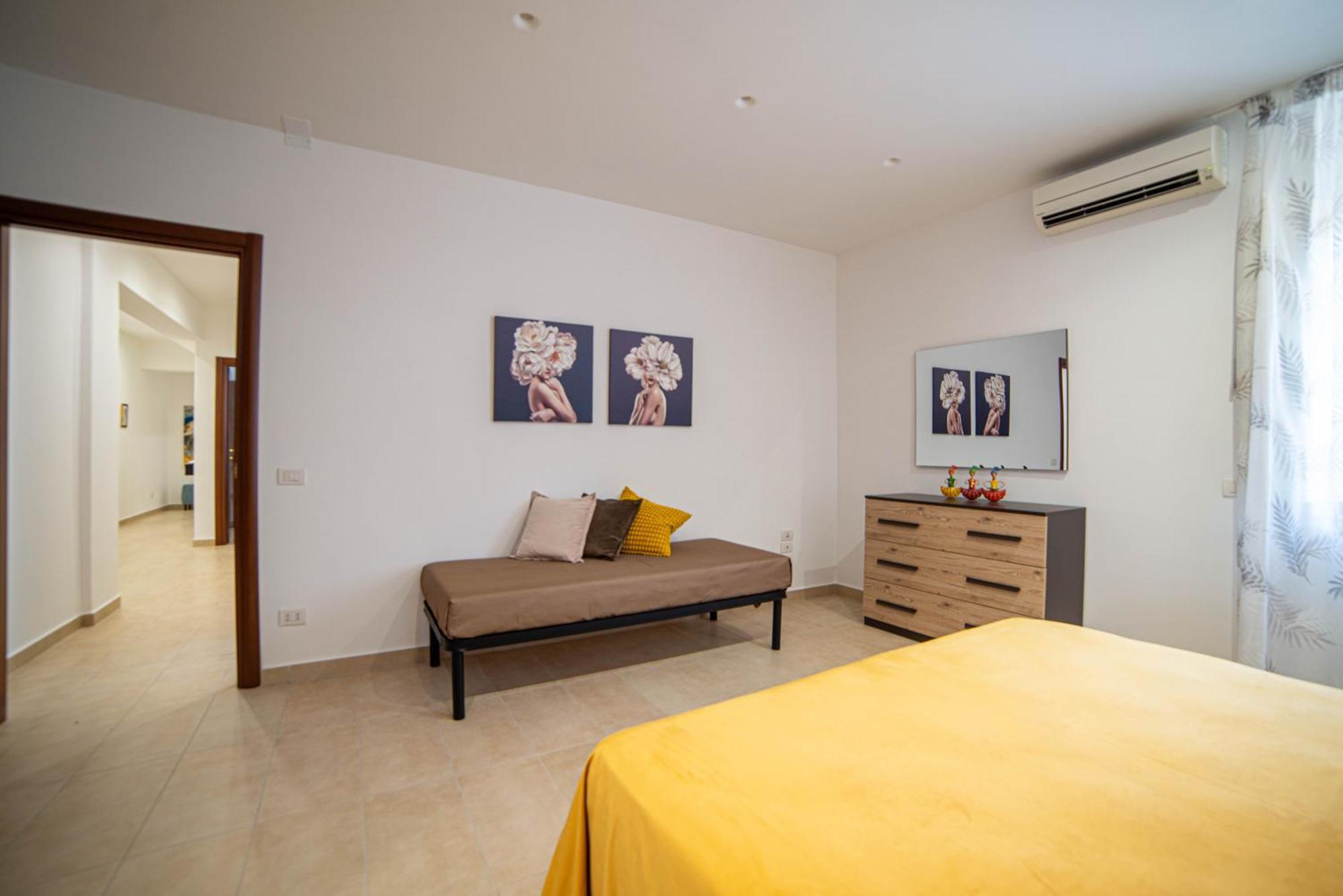 Ferienwohnung A Casa Di Pako Salerno Exterior foto